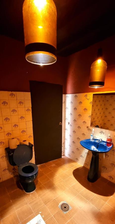 Circo Hostel Асунсион Екстериор снимка